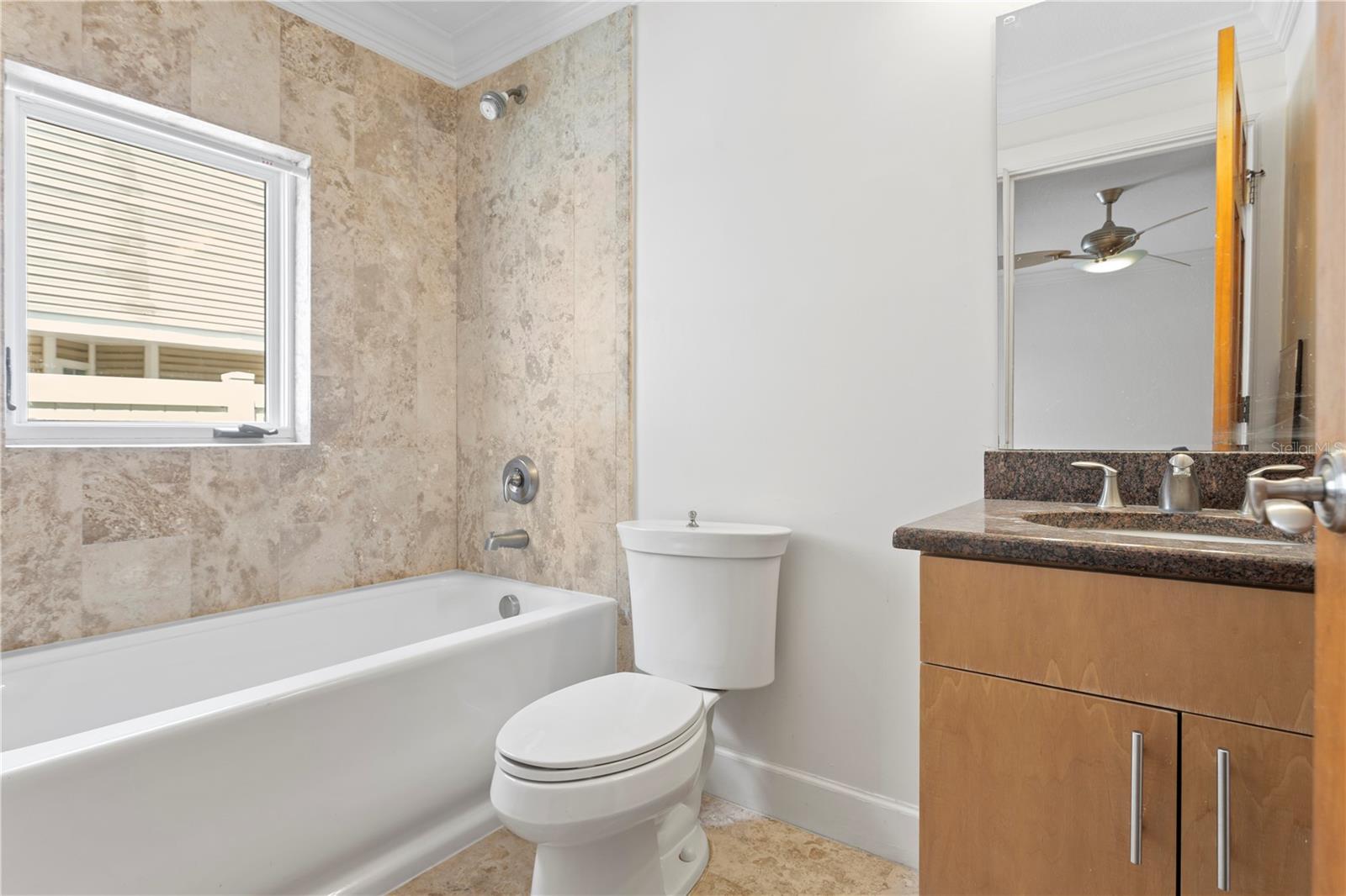 512 S Glen Ave Property Photo 15