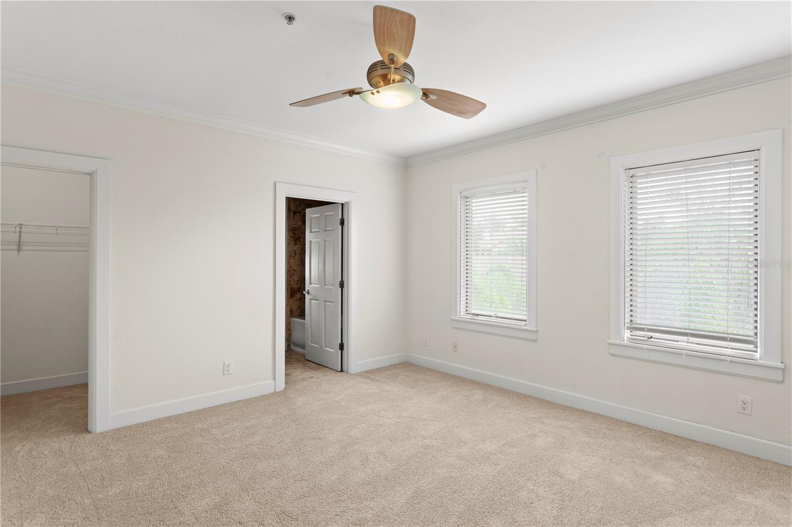 512 S Glen Ave Property Photo 36