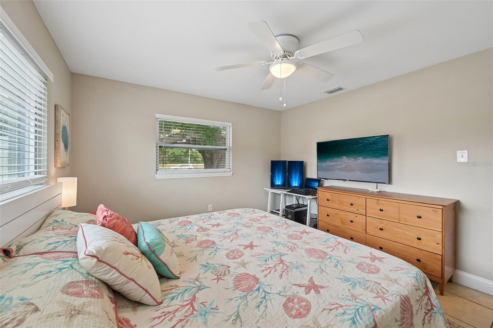 5005 Bee Ridge Rd Property Photo 15