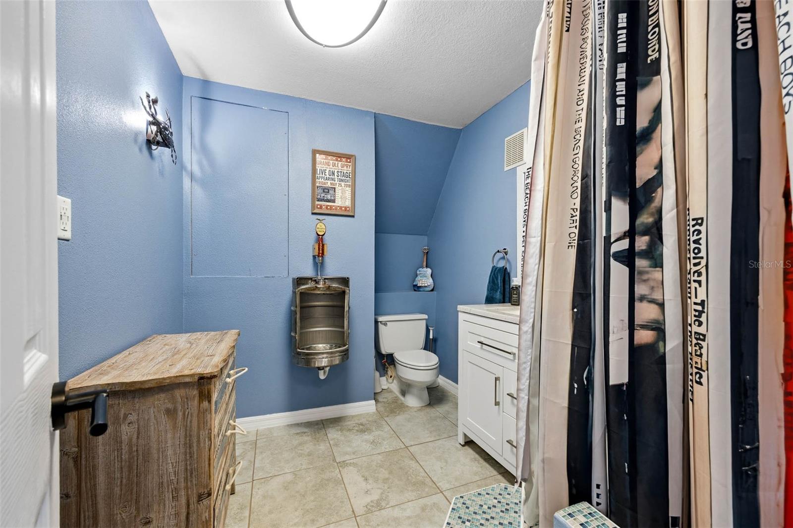 2395 Hanover Dr Property Photo 21