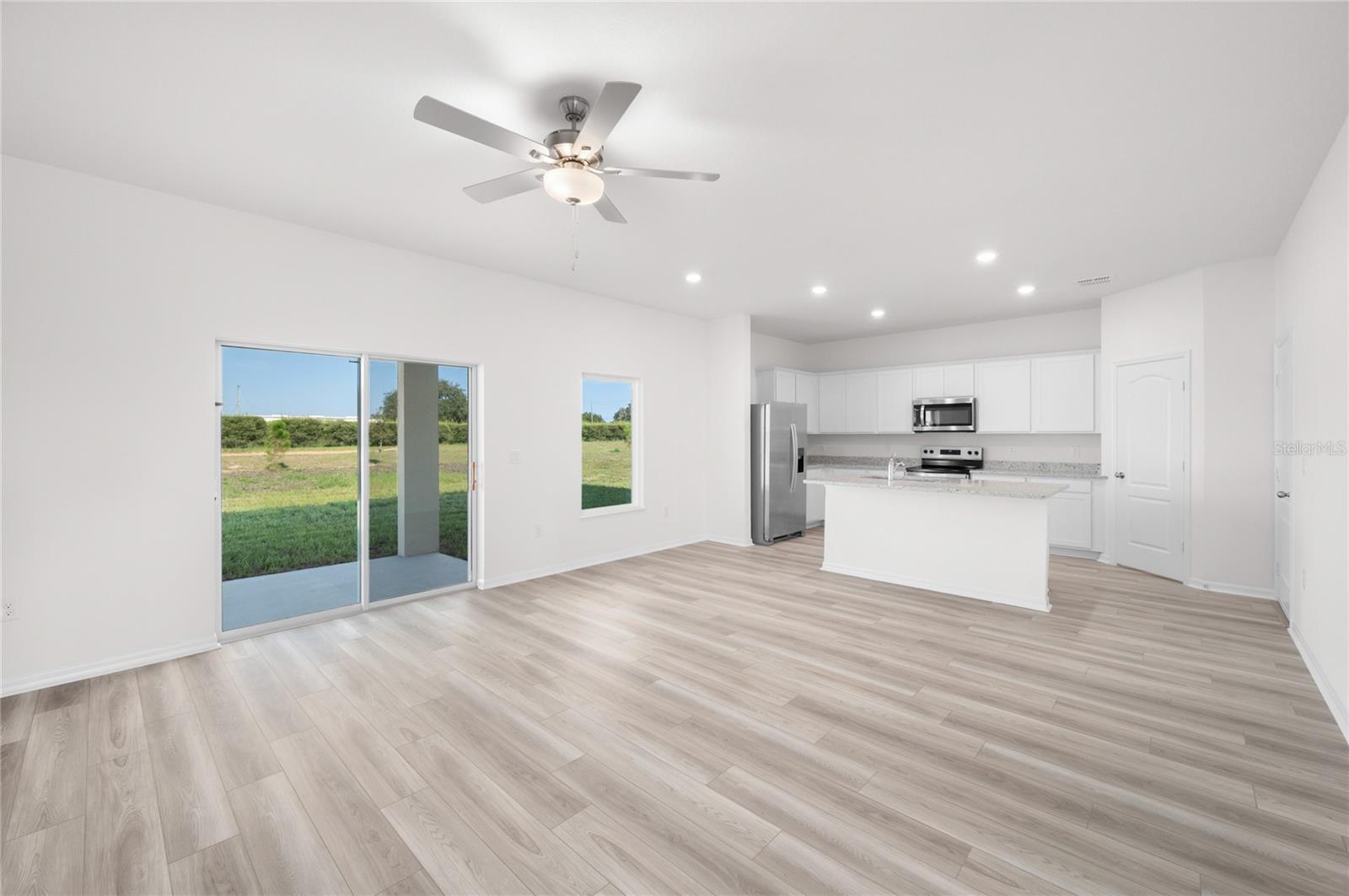 1208 Wahneta Ct Property Photo 8