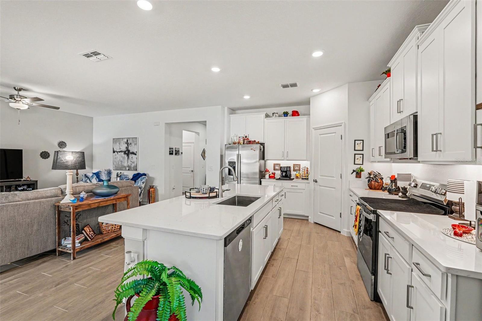 10892 Ibis Brook Ct Property Photo 11