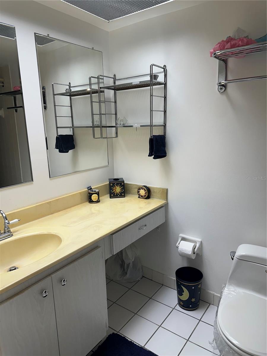 4720 Locust St Ne #314 Property Photo 10