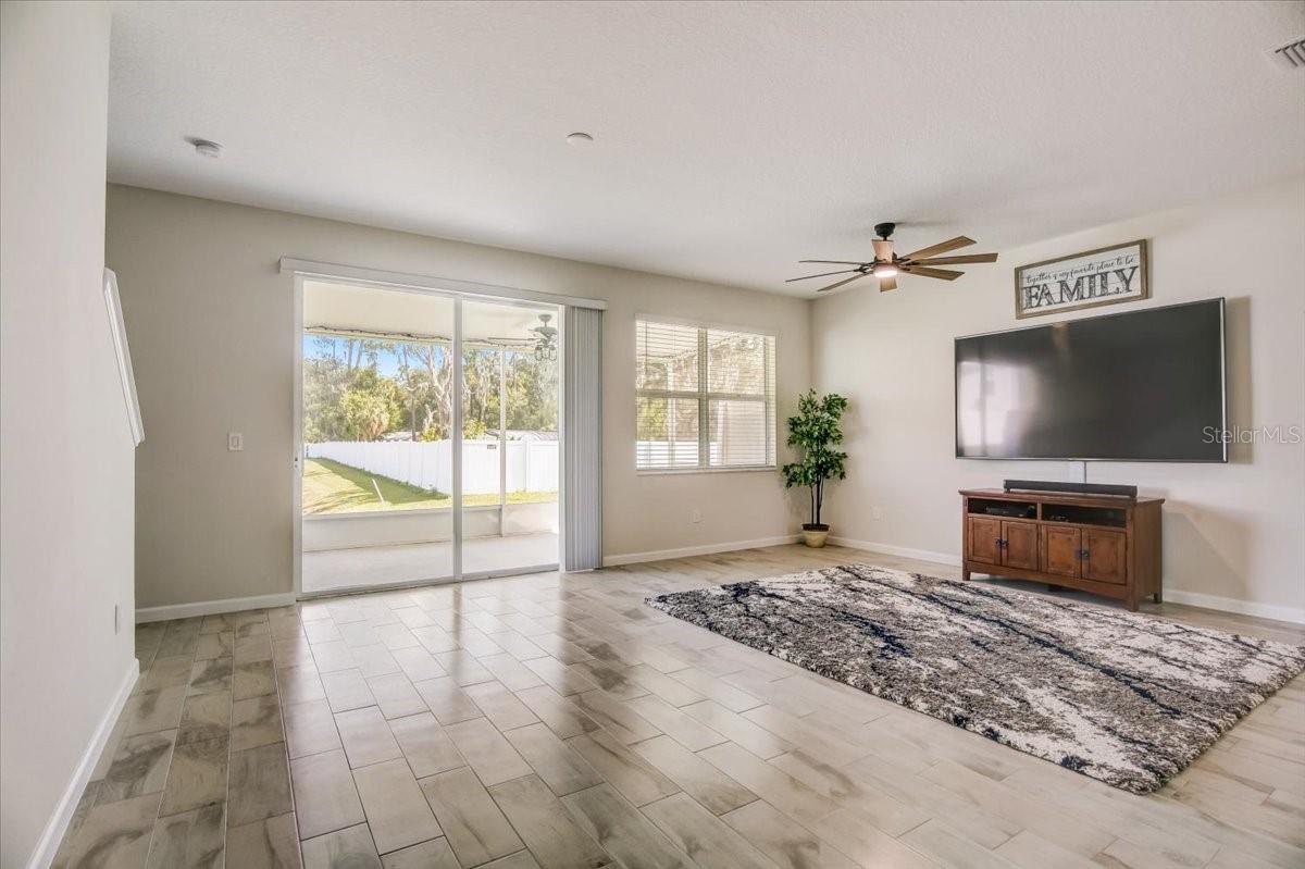 10916 Quickwater Ct Property Photo 12