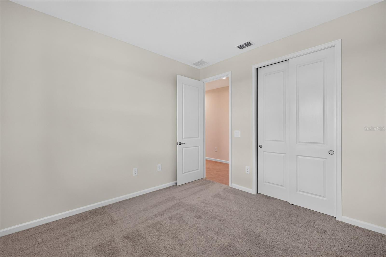 18476 Green Garden Ct Property Photo 3
