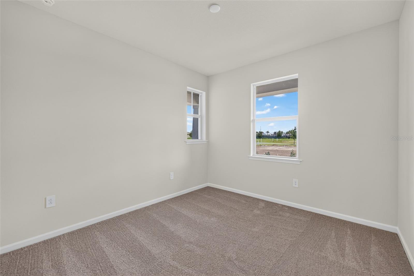 18476 Green Garden Ct Property Photo 4