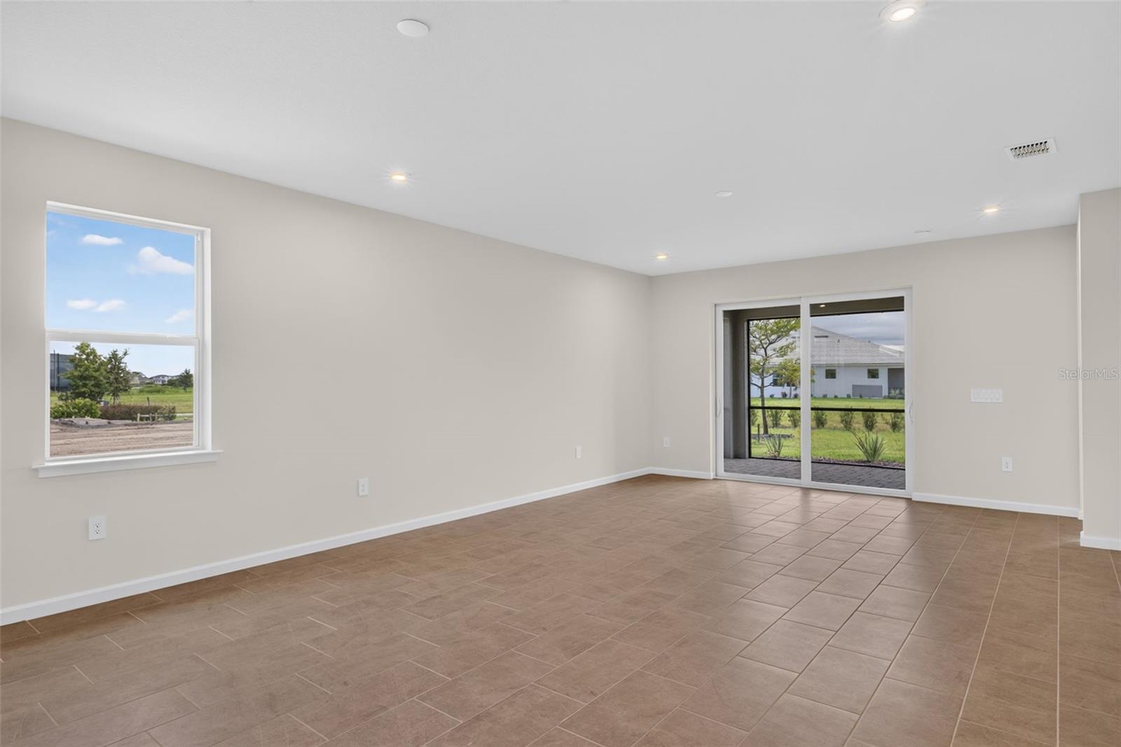 18476 Green Garden Ct Property Photo 18