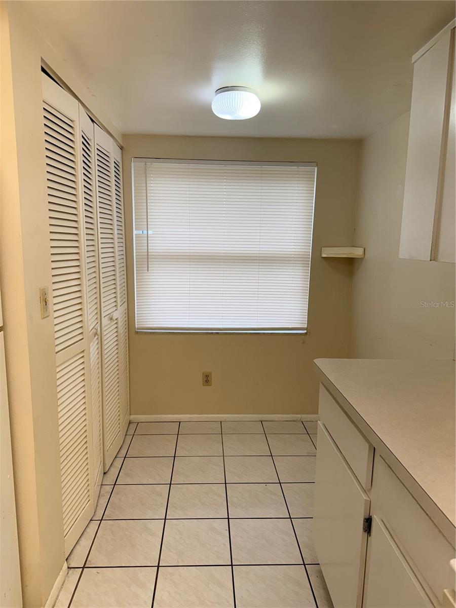 3832 Teeside Dr #4 Property Photo 6