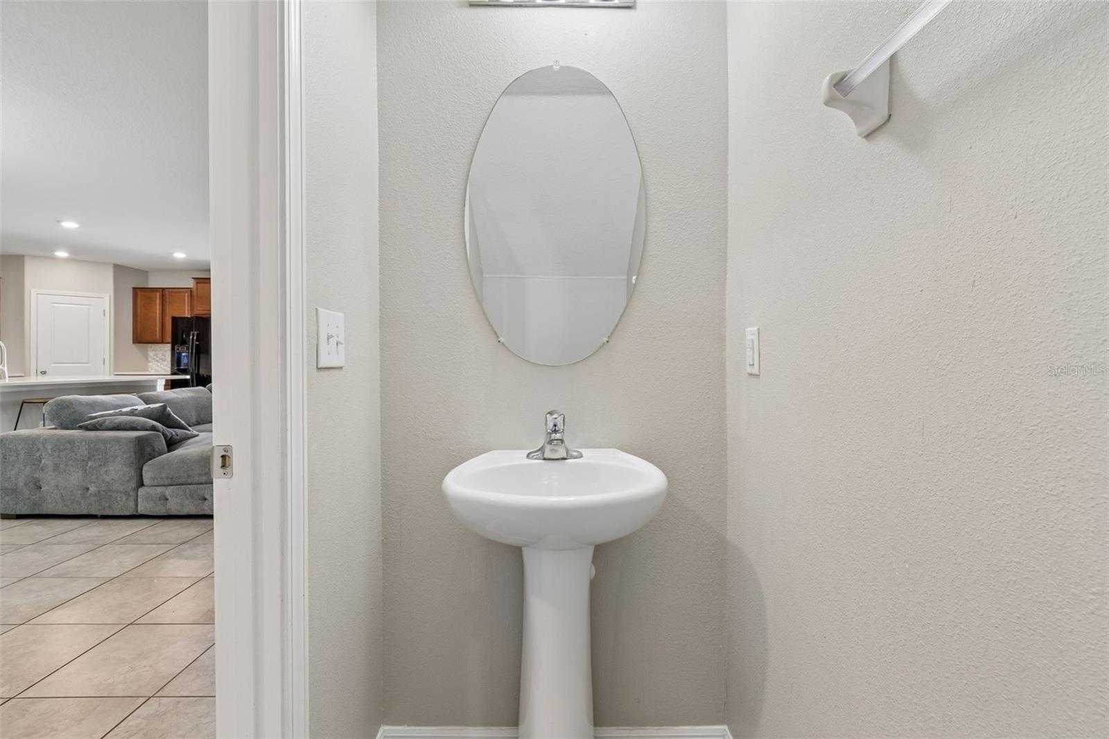 13917 Arbor Pines Dr Property Photo 8