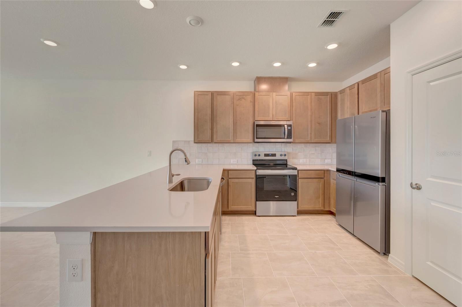 6353 Jensen View Ave Property Photo 5
