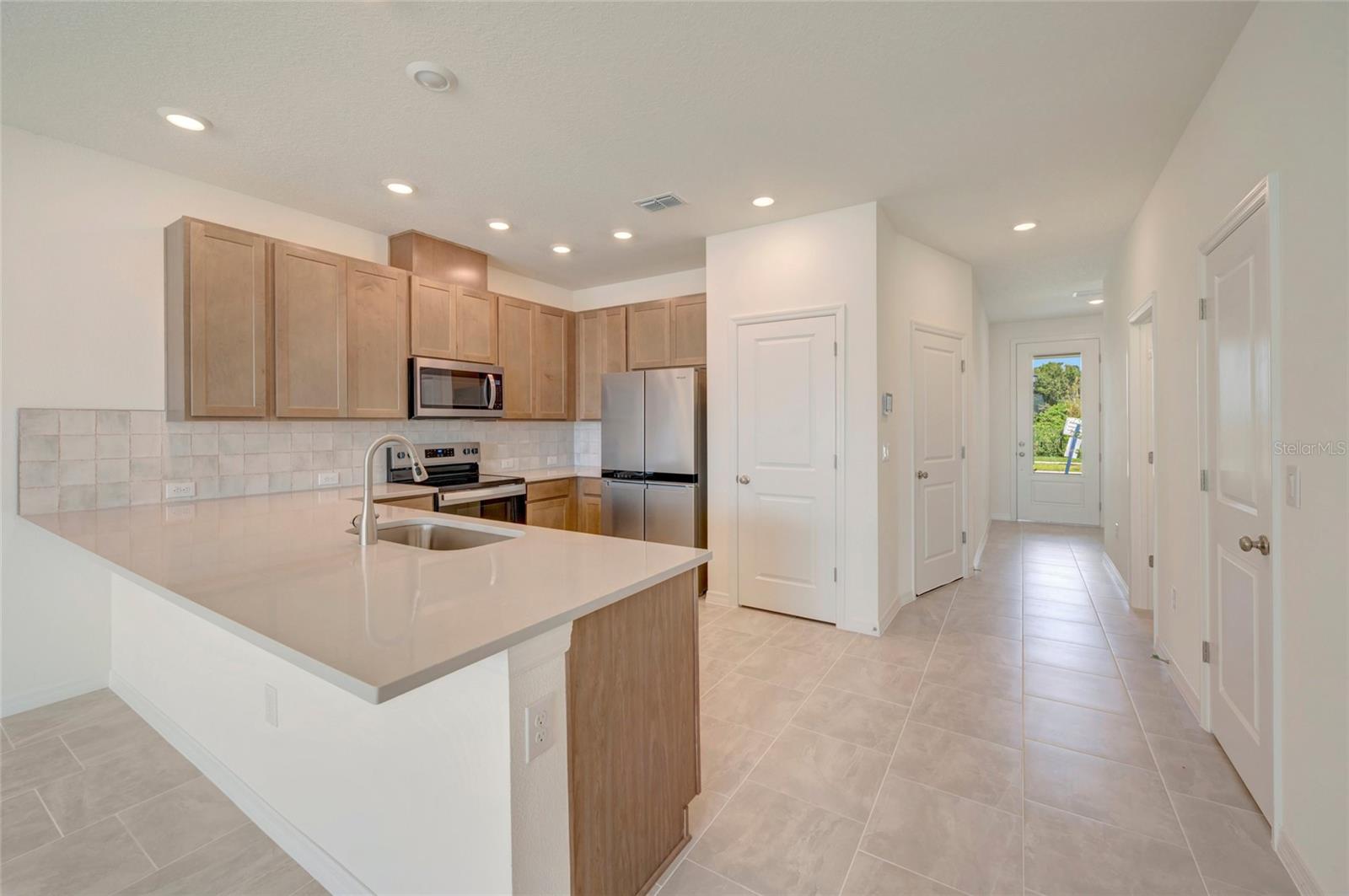 6353 Jensen View Ave Property Photo 6