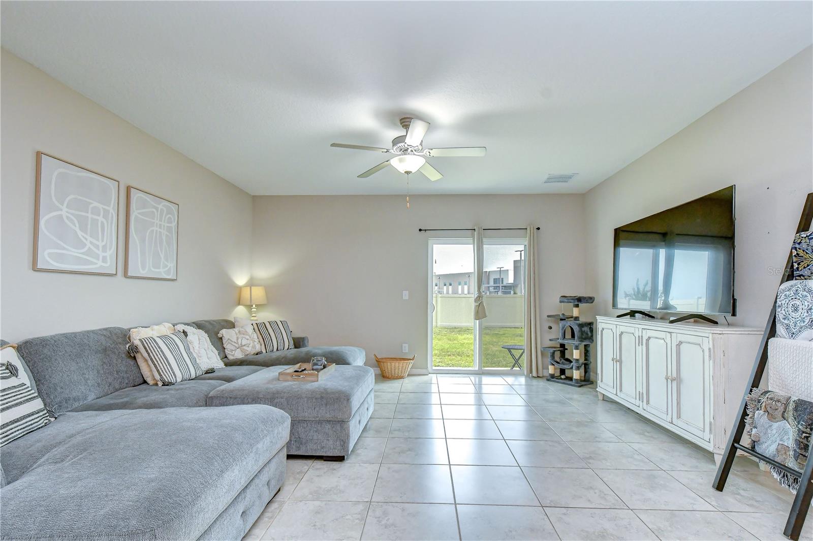 17917 Cloudless Bliss Dr Property Photo 8