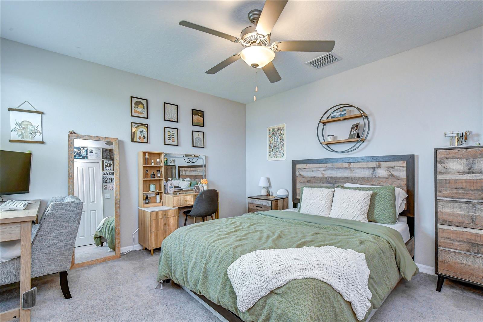 17917 Cloudless Bliss Dr Property Photo 21