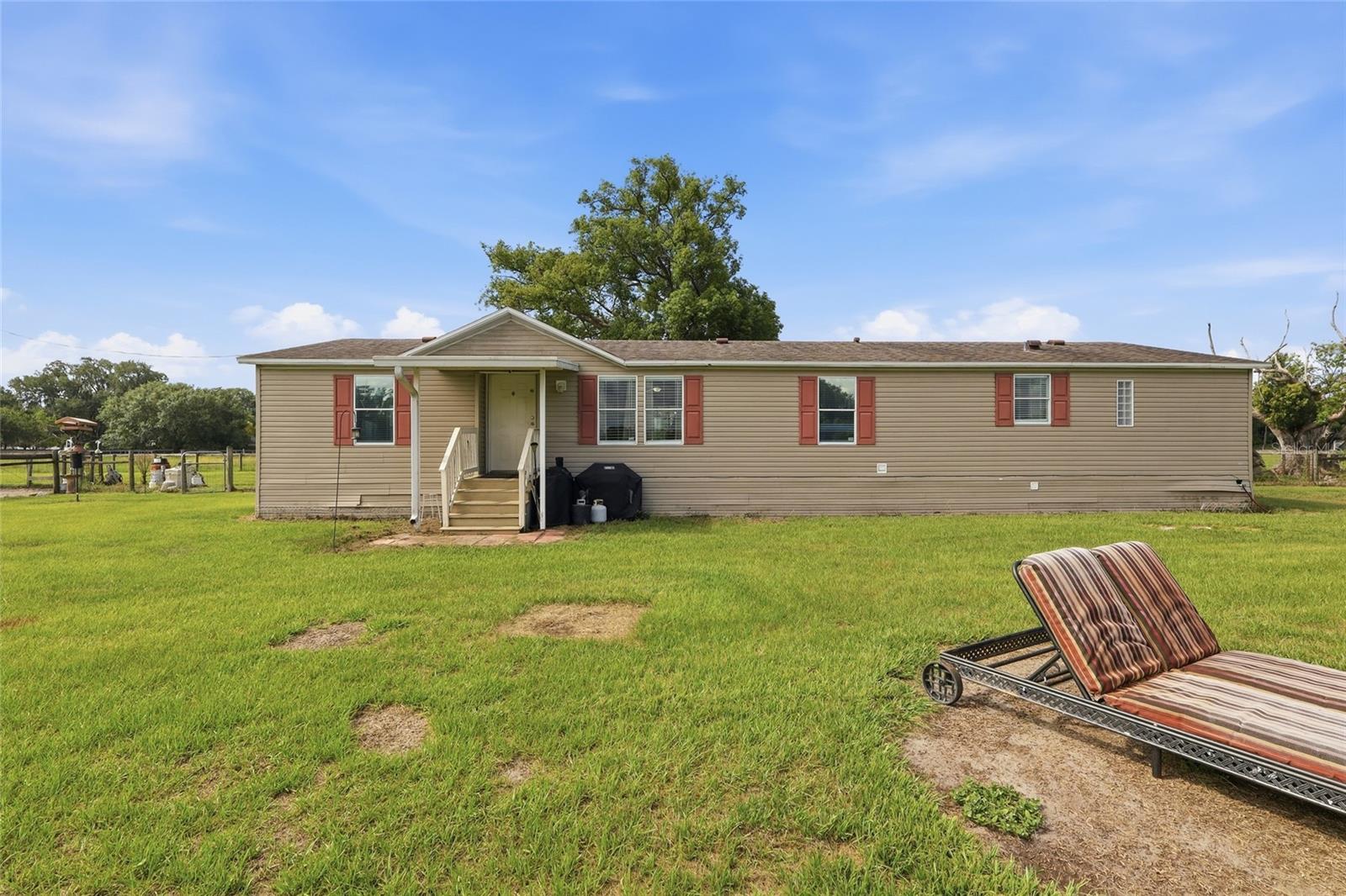 28651 Tupper Rd Property Photo 26