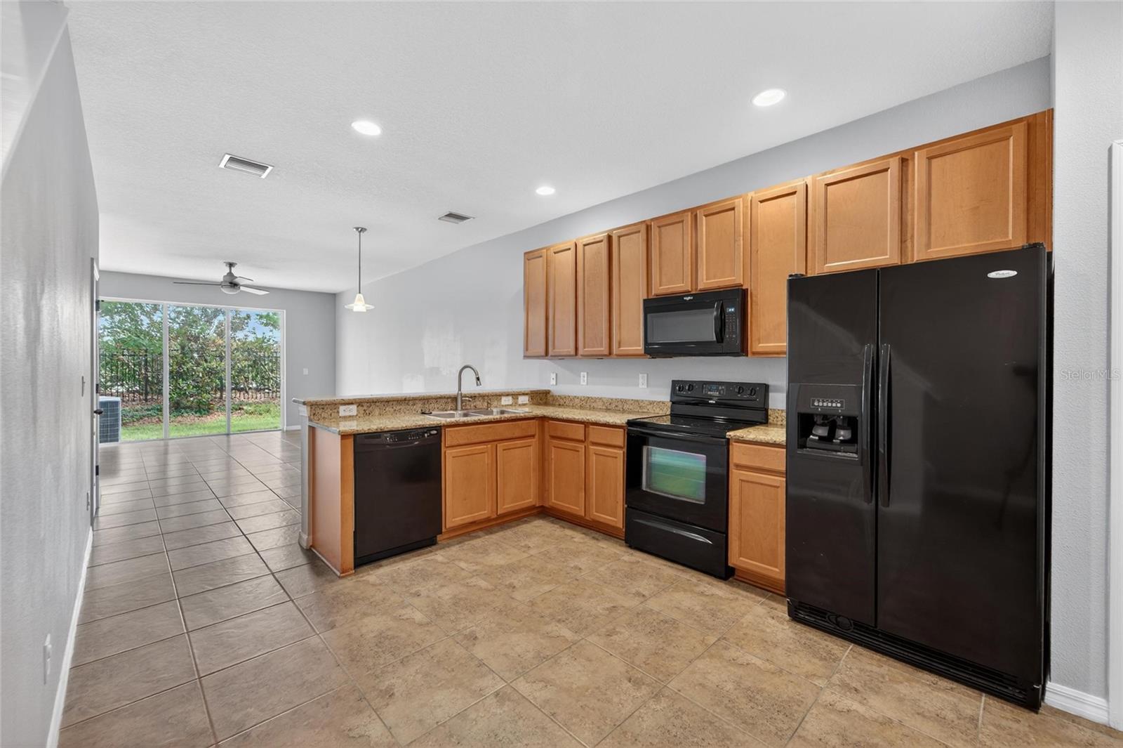 5028 White Sanderling Ct Property Photo 8