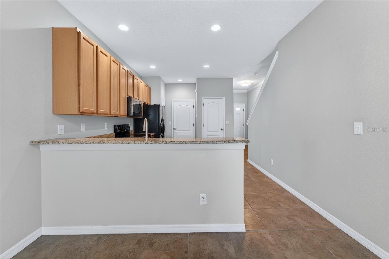 5028 White Sanderling Ct Property Photo 9