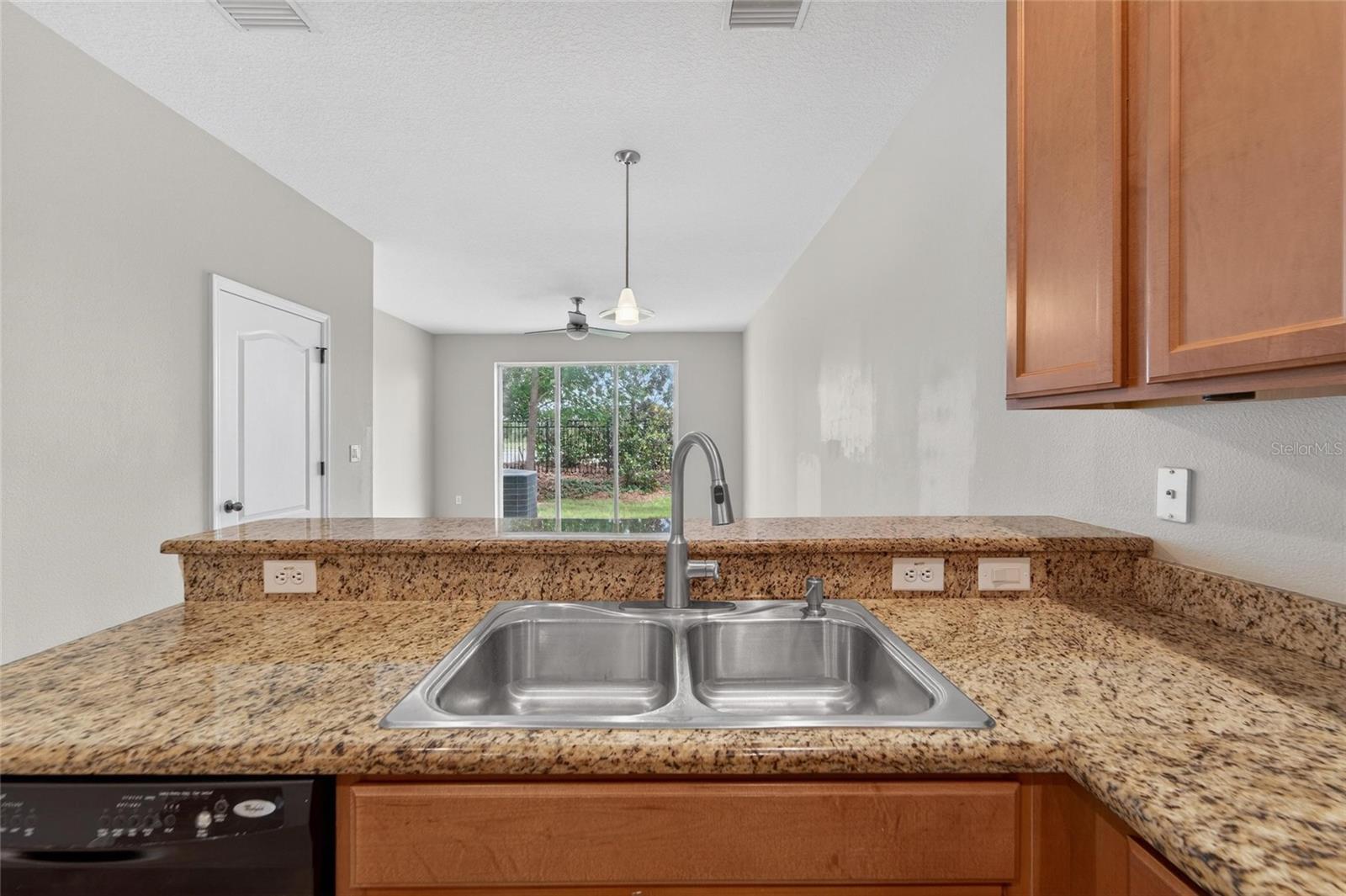 5028 White Sanderling Ct Property Photo 12