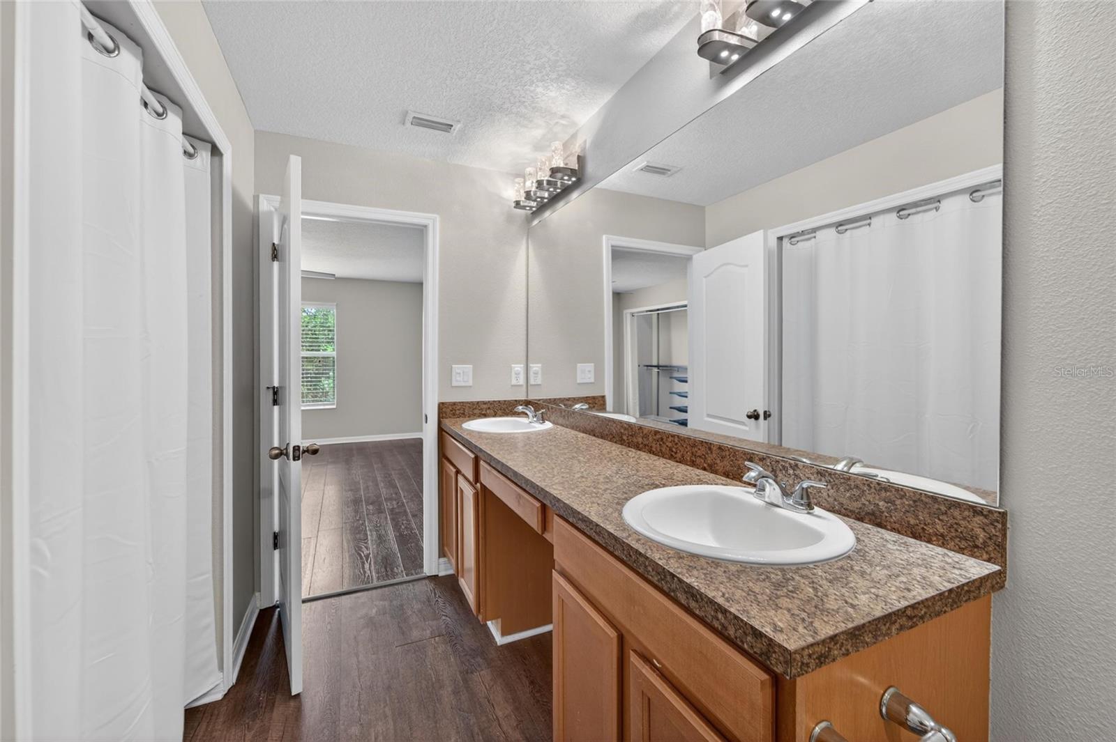5028 White Sanderling Ct Property Photo 46