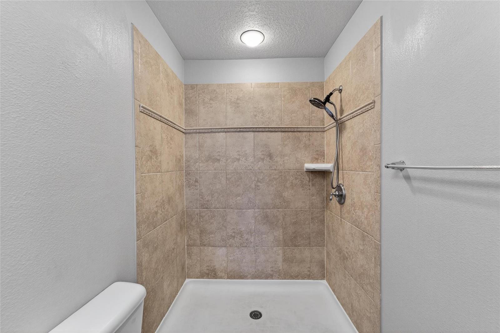 5028 White Sanderling Ct Property Photo 47