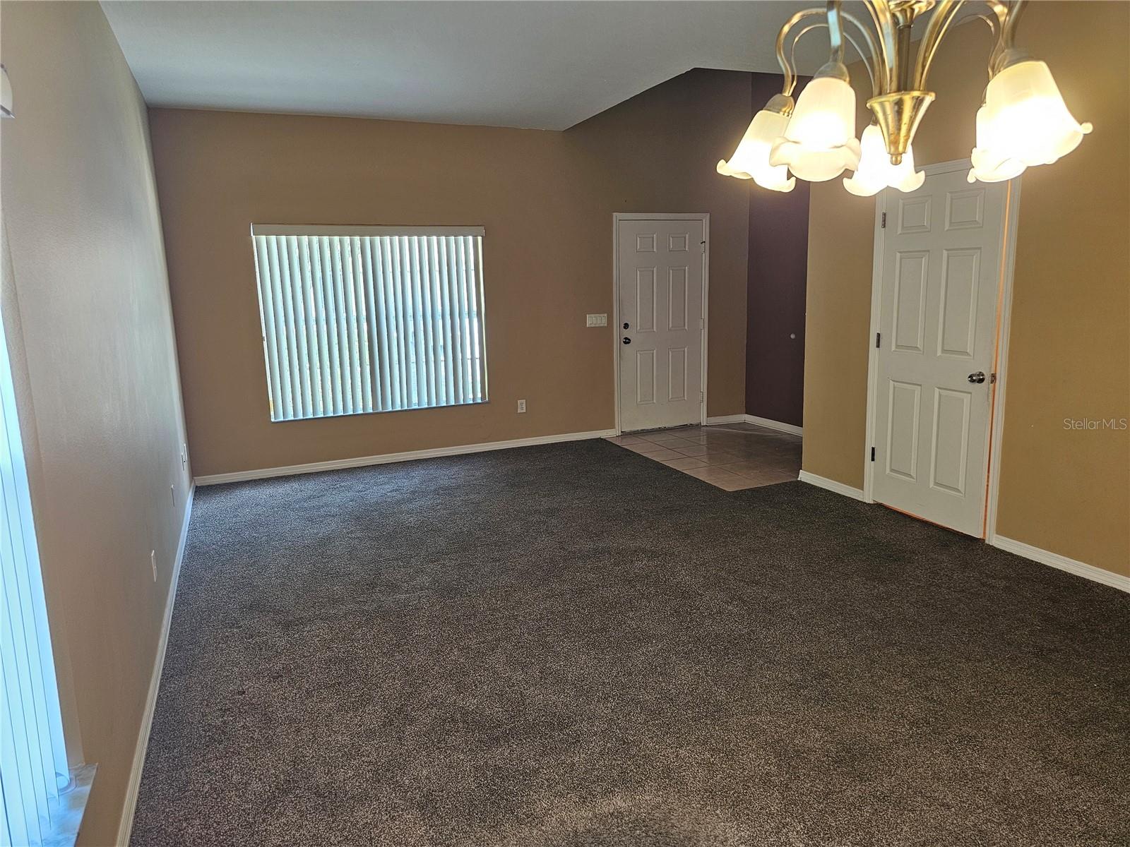 1147 Emerald Hill Way Property Photo 8