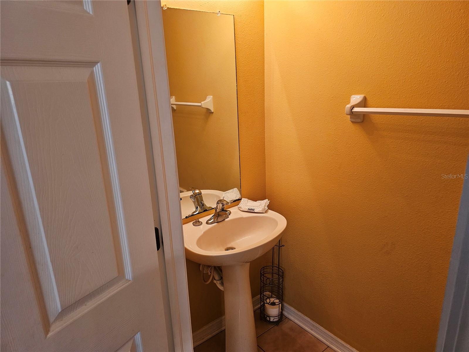 1147 Emerald Hill Way Property Photo 9