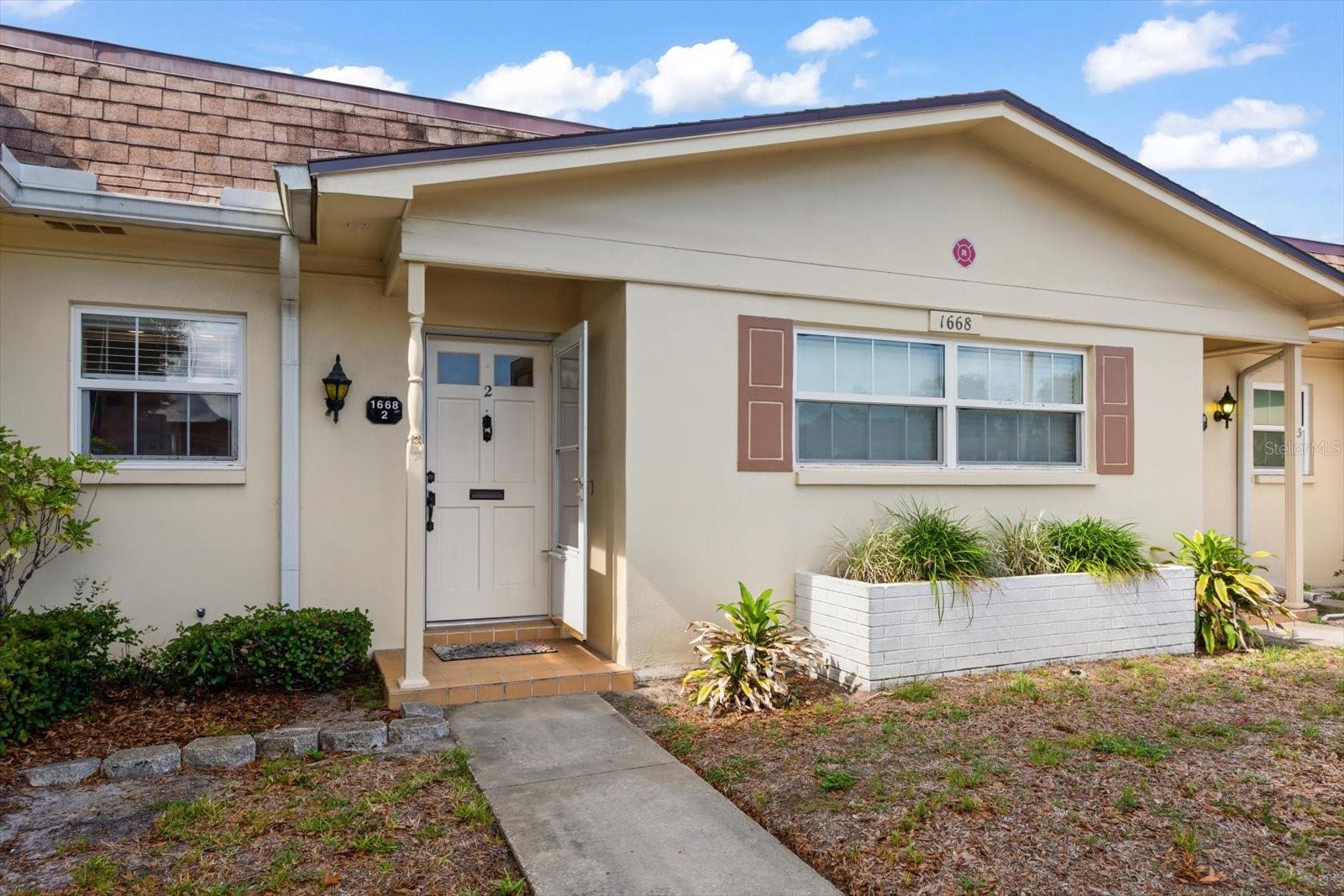 1668 S Lake Ave #2 Property Photo 1