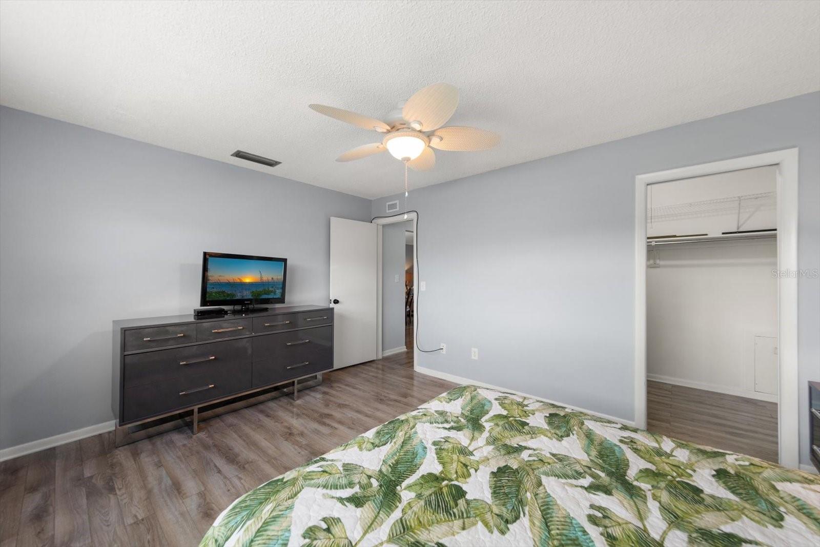 1668 S Lake Ave #2 Property Photo 13