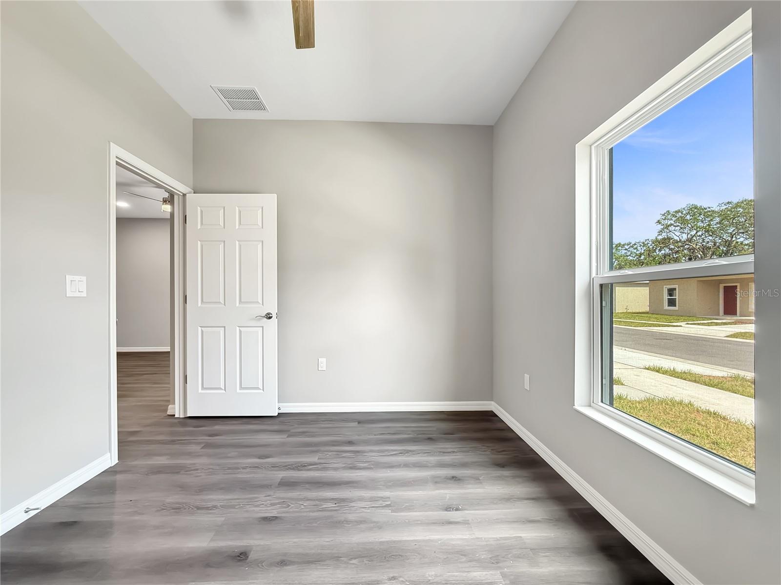 5020 Finders Court Property Photo 16