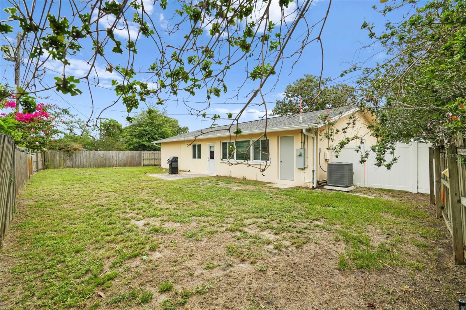 2169 Pine Ridge Dr Property Photo 7