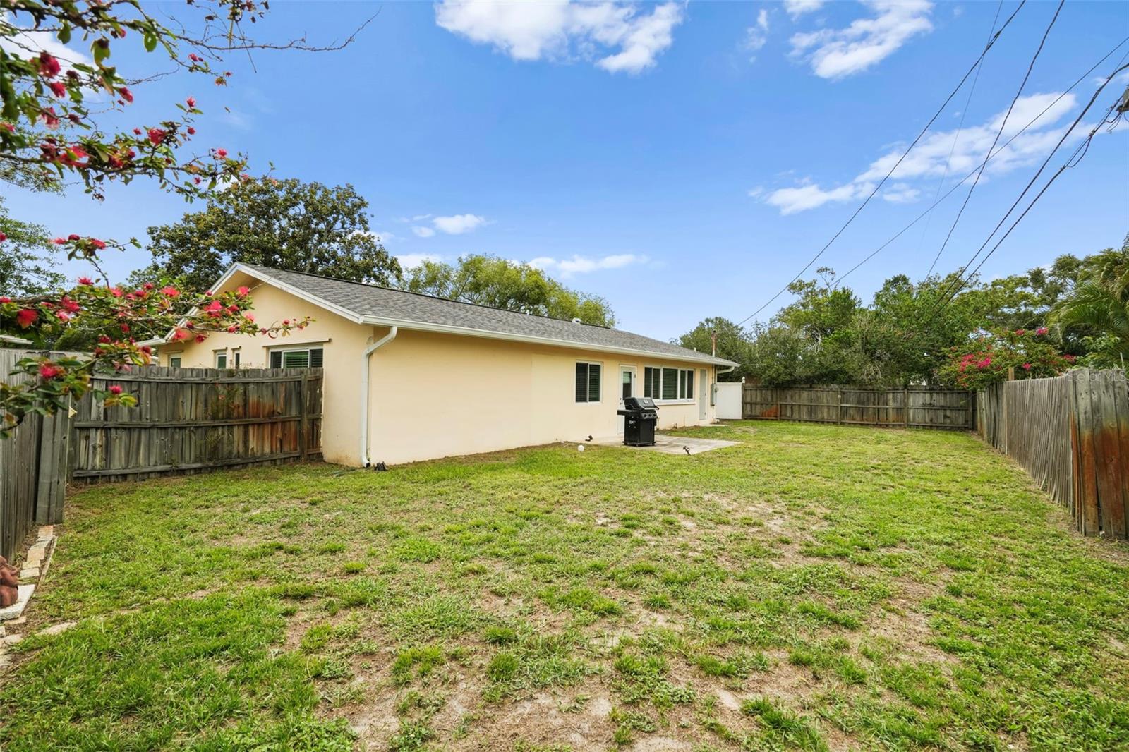 2169 Pine Ridge Dr Property Photo 9