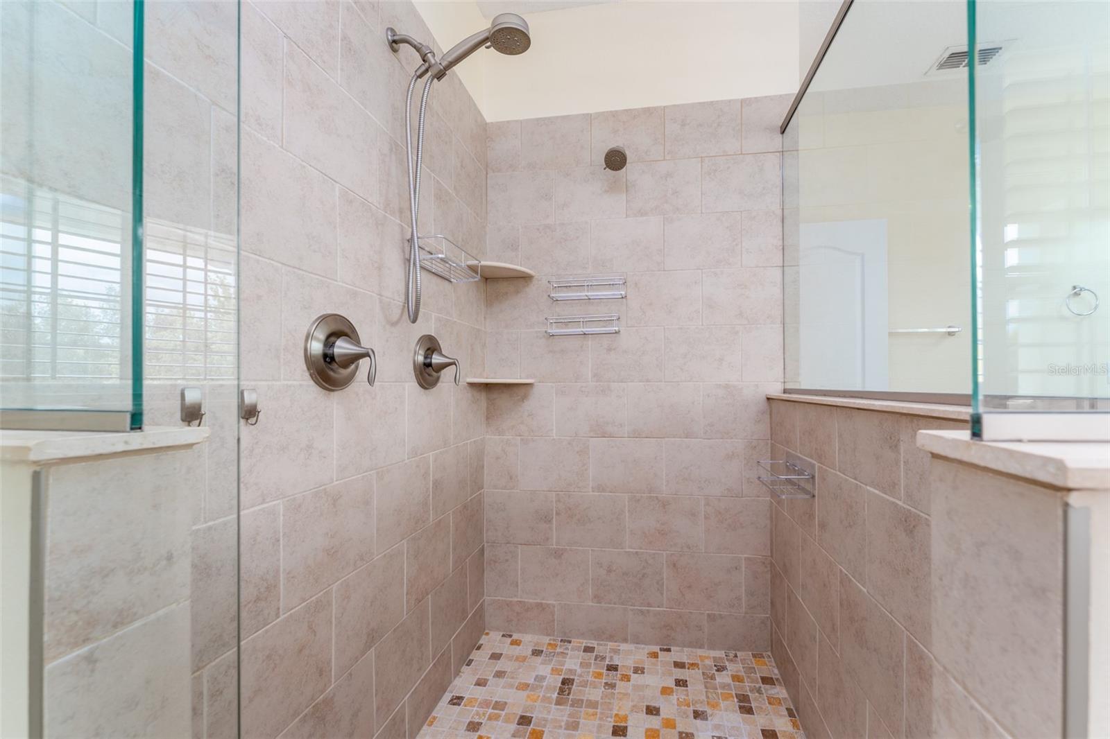 5301 Fishhawk Ridge Dr Property Photo 36