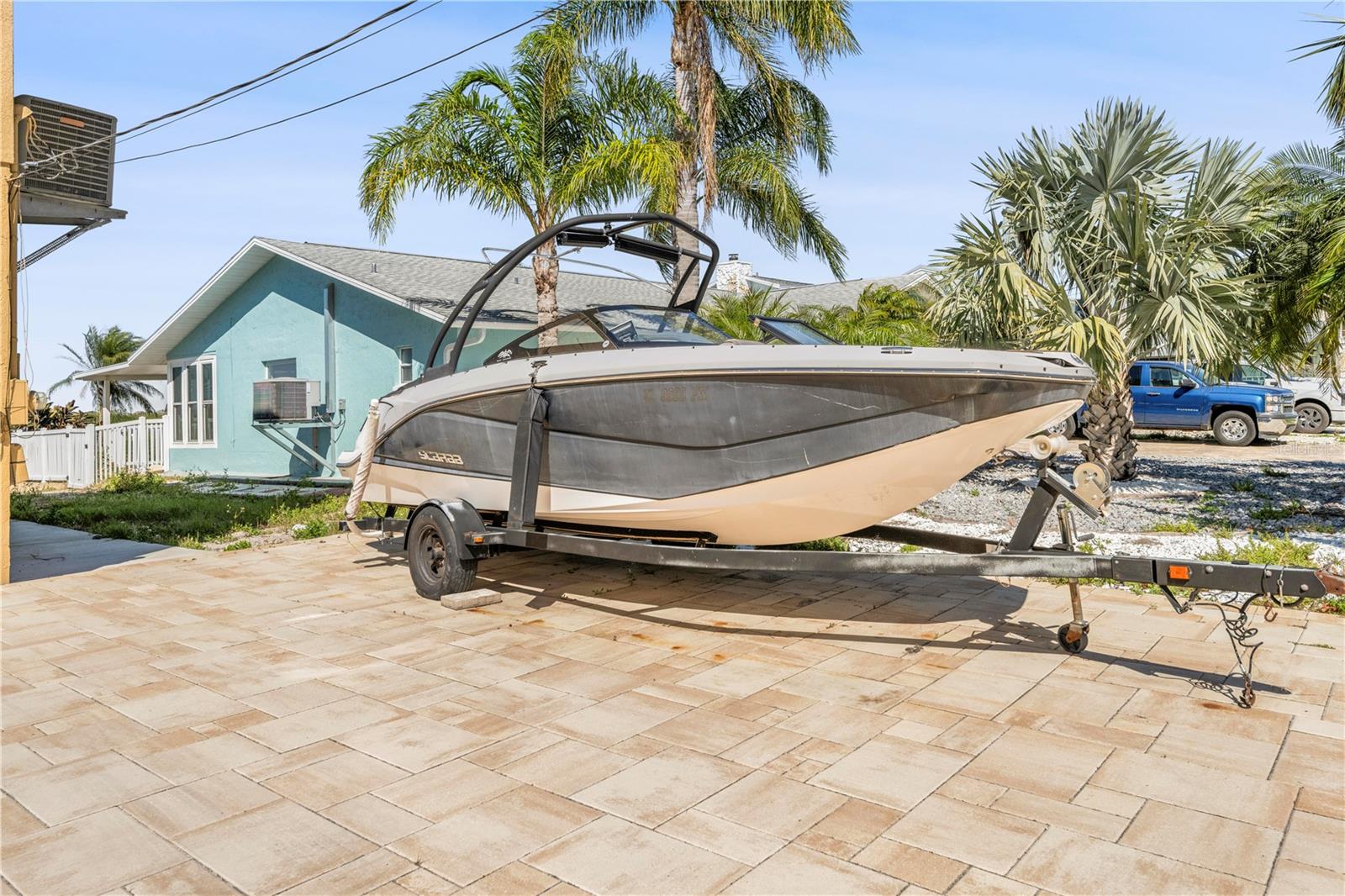 6633 Driftwood Dr Property Photo 11