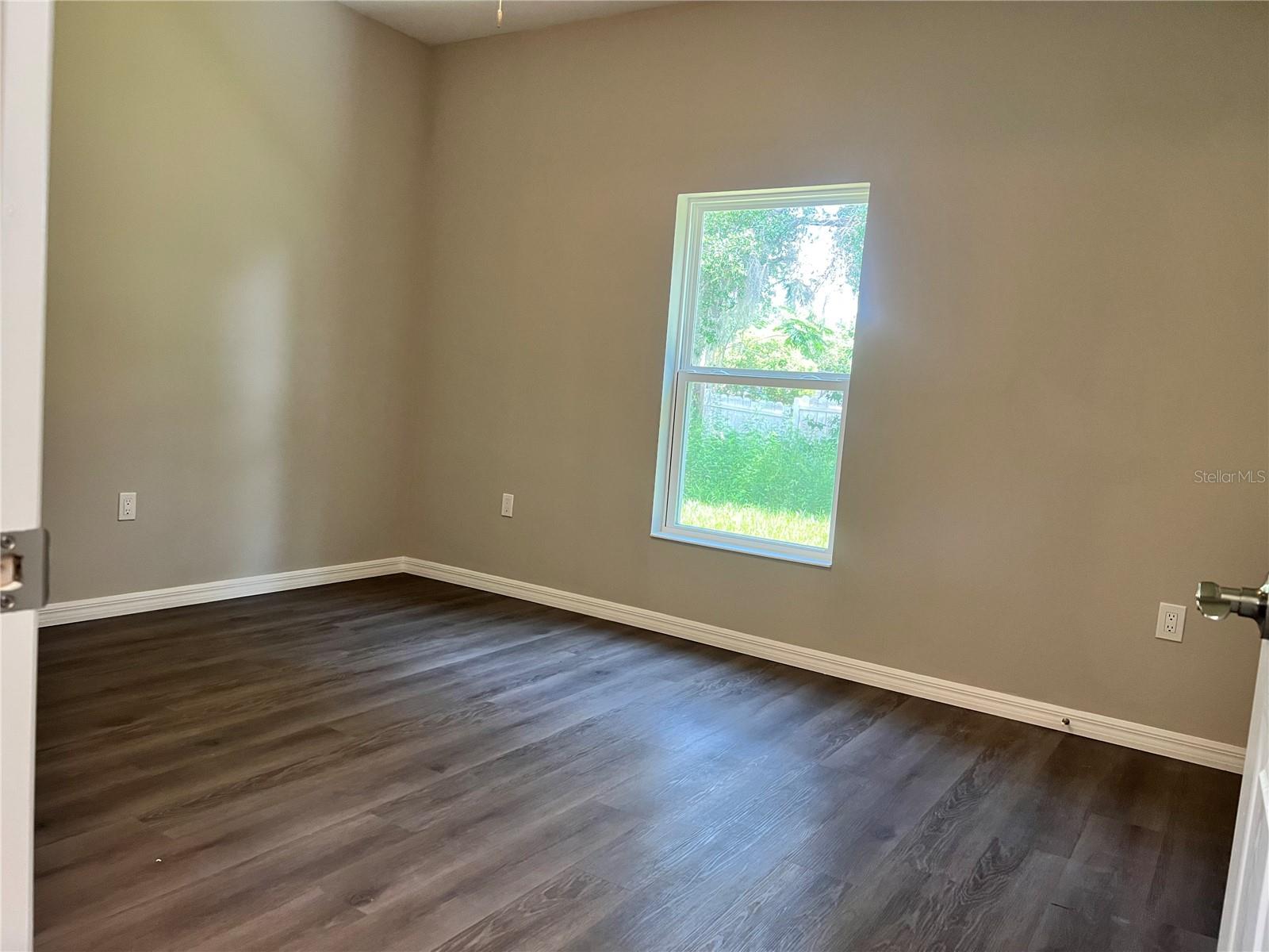 5008 Finders Ct Property Photo 7