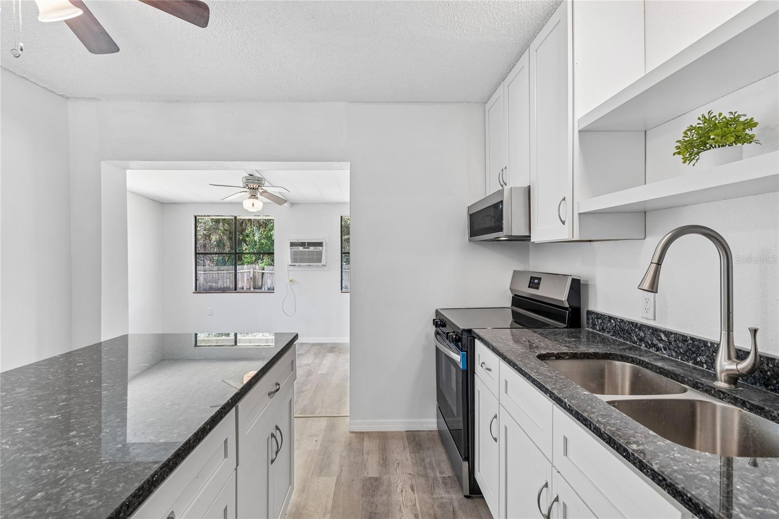 6826 Driftwood Dr Property Photo 11