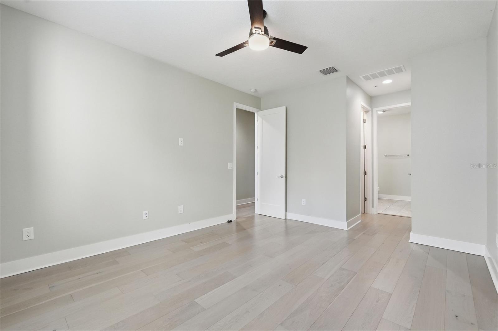 2511 N Grady Ave #89 Property Photo 50
