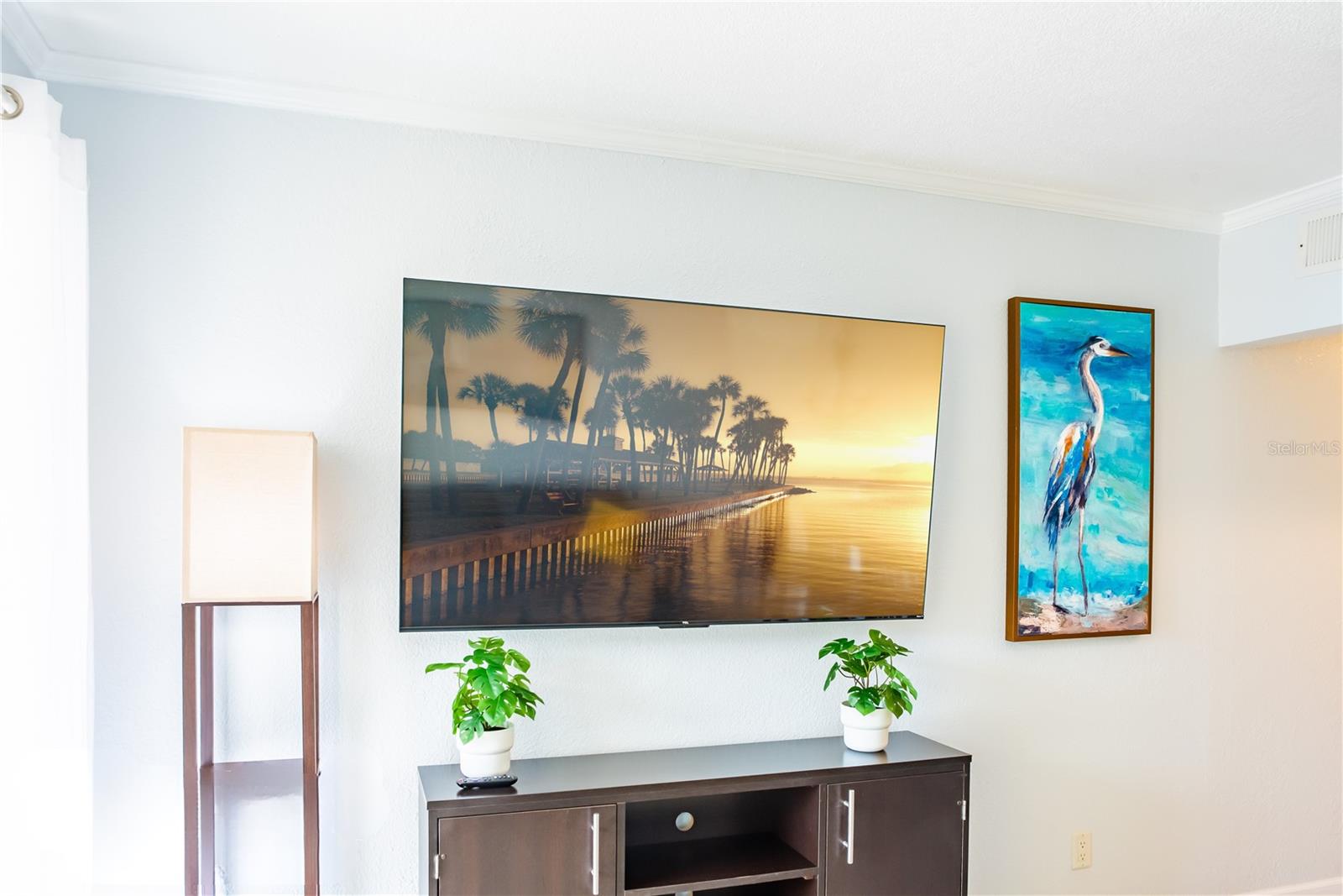 2506 N Rocky Point Dr #301 Property Photo 10