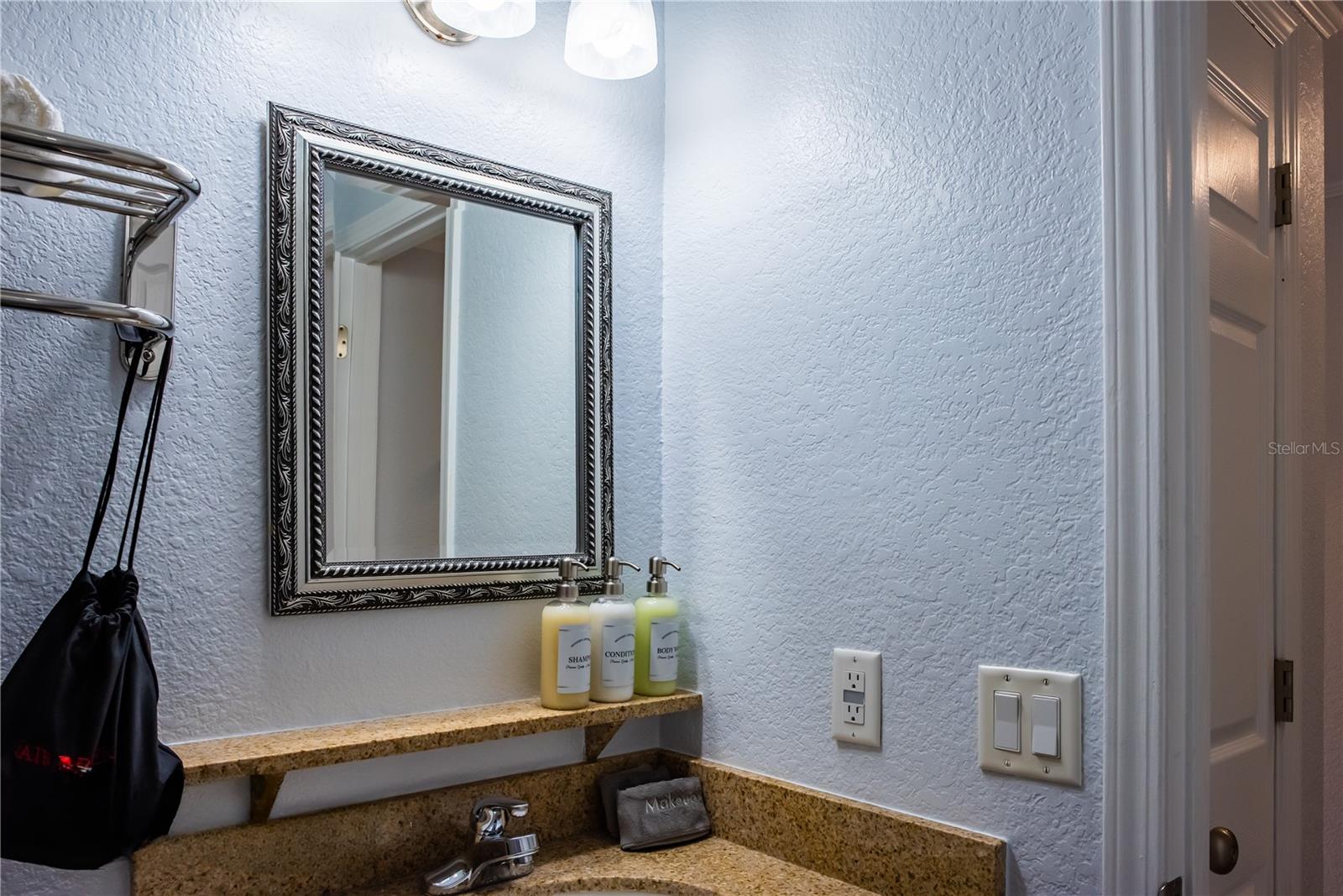 2506 N Rocky Point Dr #301 Property Photo 16