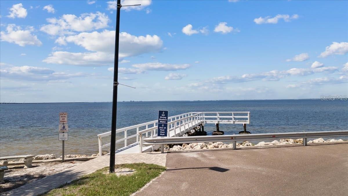 2506 N Rocky Point Dr #301 Property Photo 23