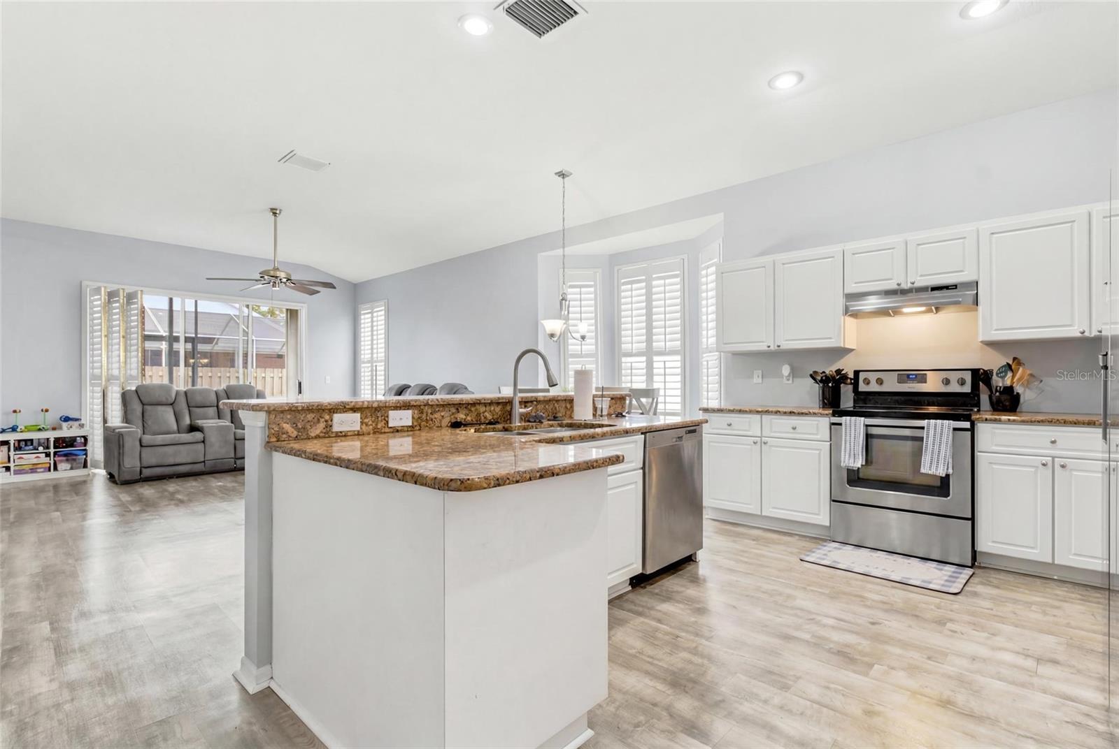 4613 Corsage Dr Property Photo 31