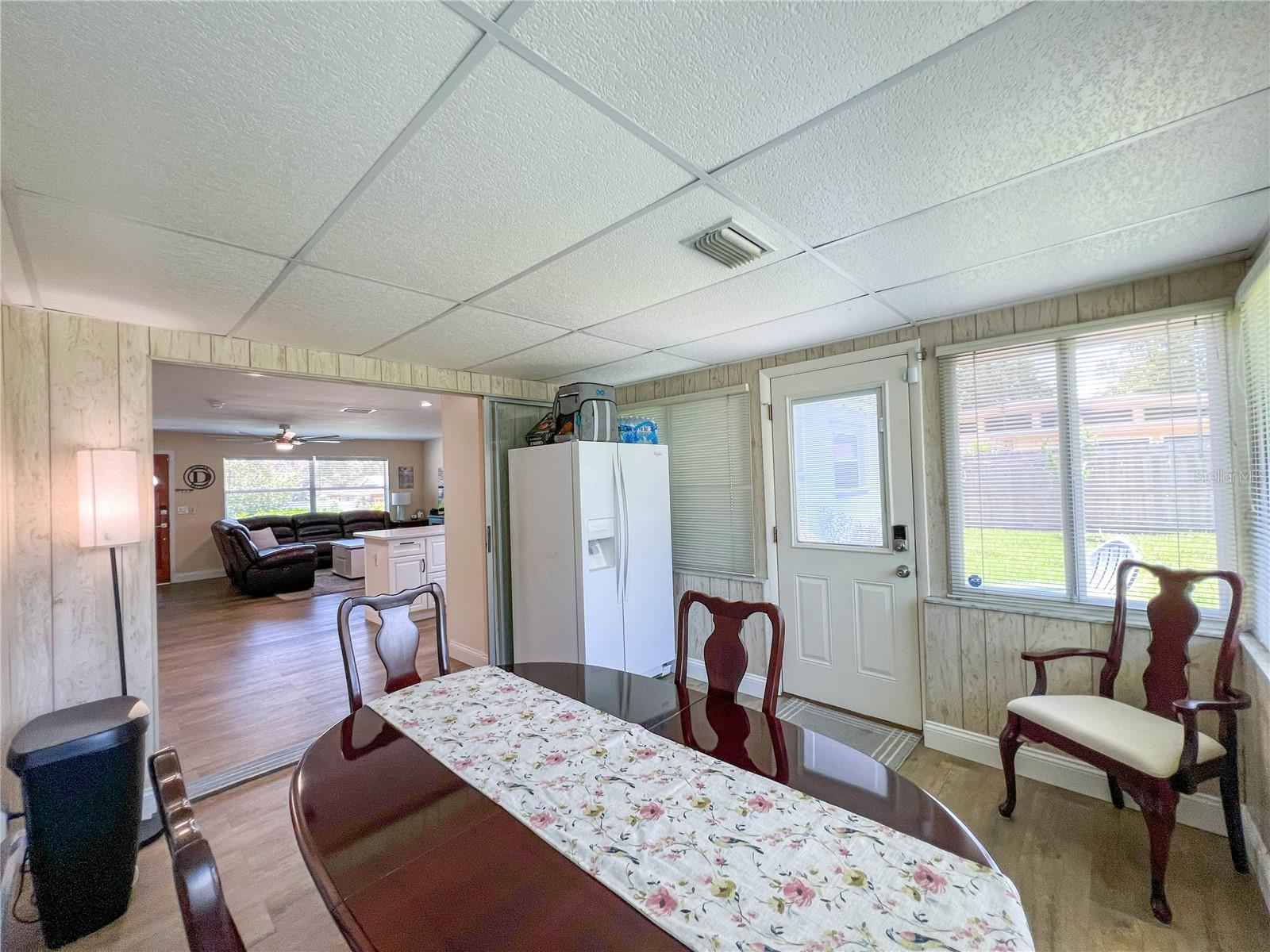 1524 S Fredrica Ave Property Photo 23