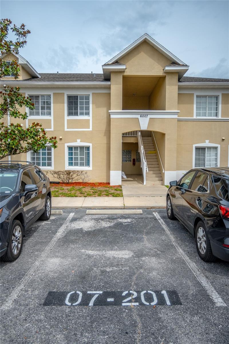 6007 Skydale Way #201 Property Photo 2