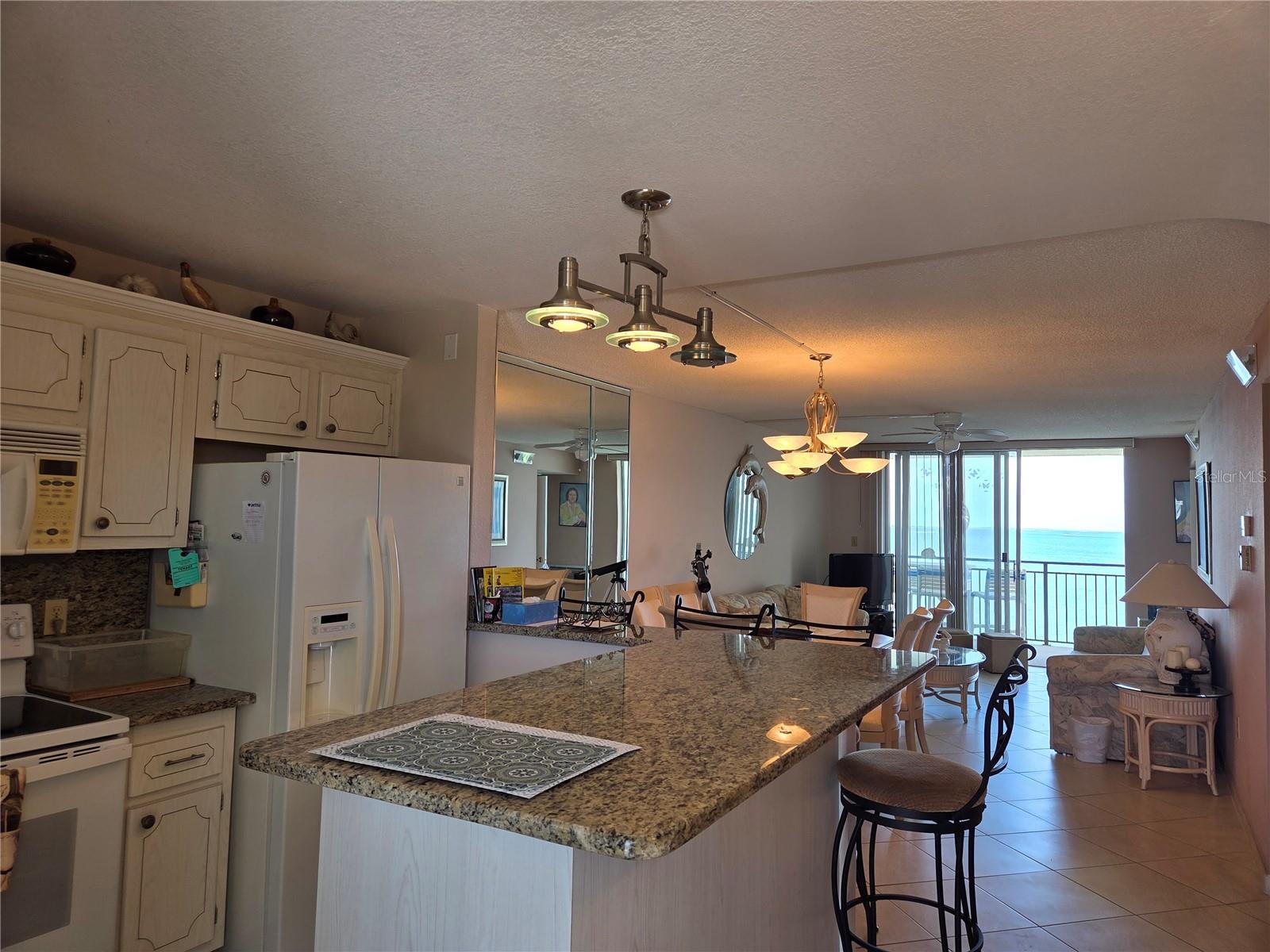 9 Haig Pl #405 Property Photo 5