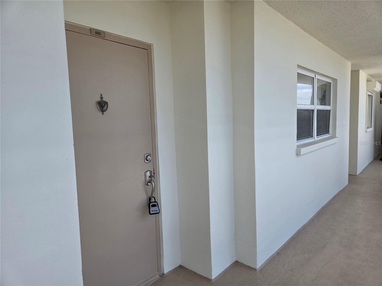 9 Haig Pl #405 Property Photo 16
