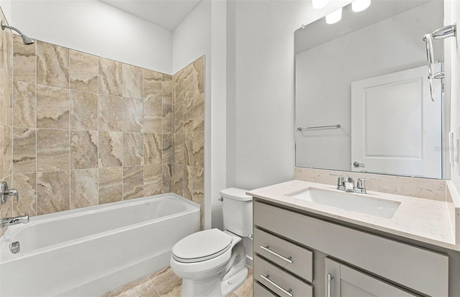 11116 Sycamore Glen Loop Property Photo 14