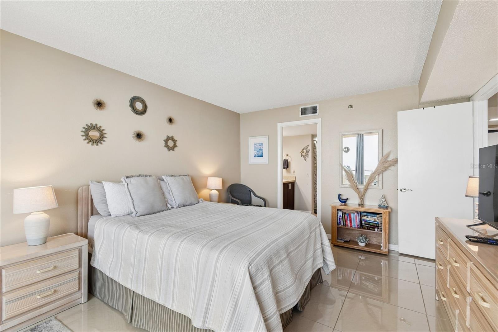 5915 Sea Ranch Dr #611 Property Photo 27