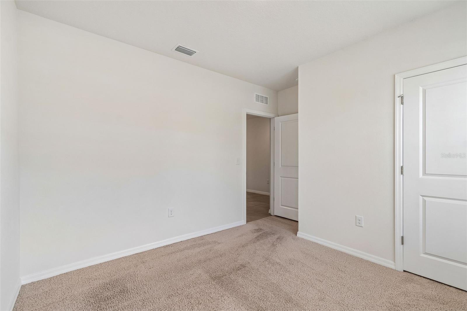 35525 Stella Vast Dr Property Photo 7