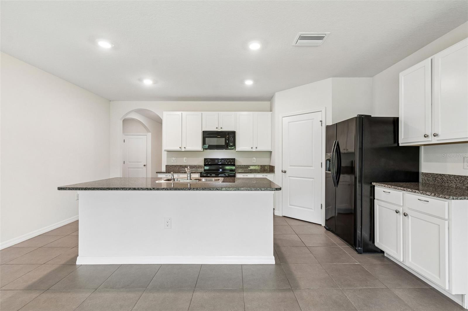 35525 Stella Vast Dr Property Photo 23