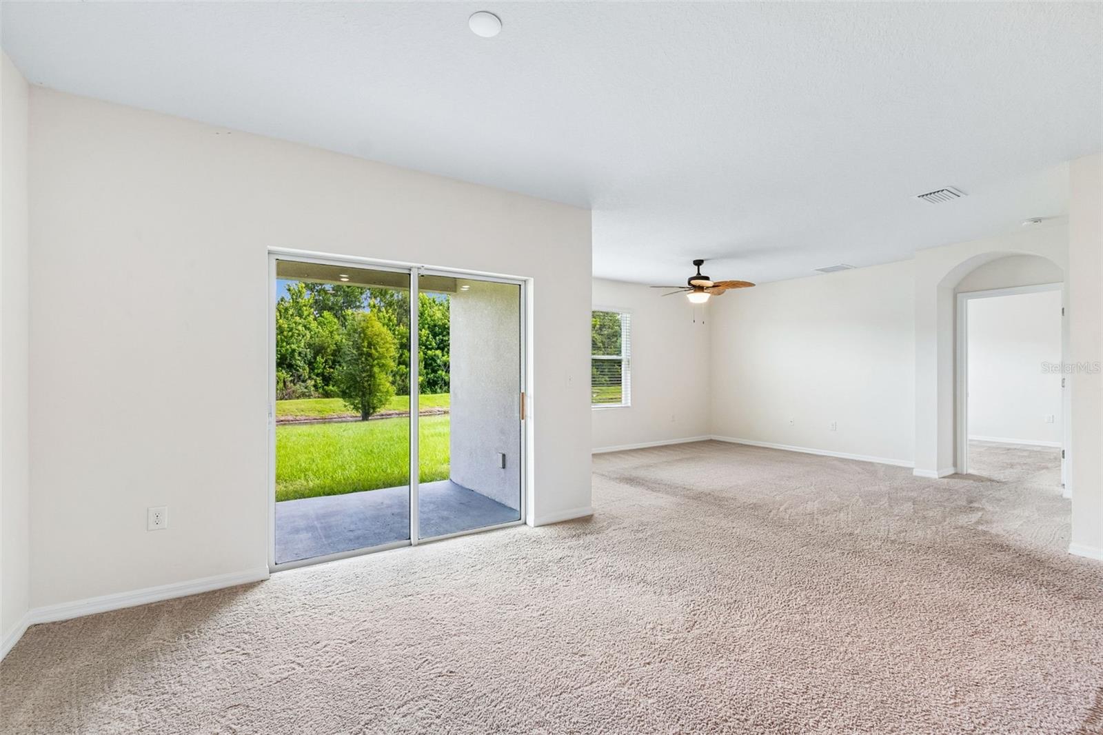 35525 Stella Vast Dr Property Photo 27