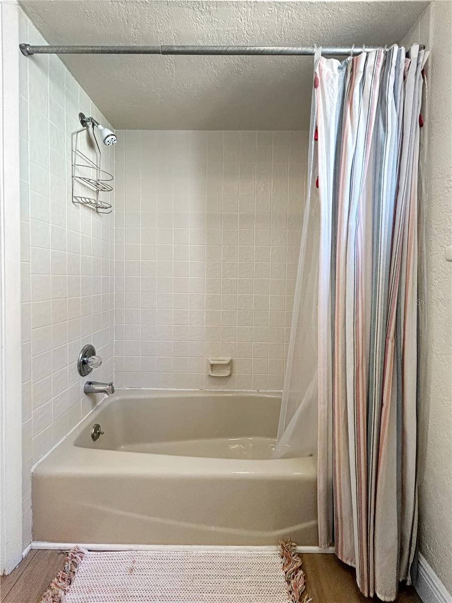 2505 Bay Blvd #1 Property Photo 29