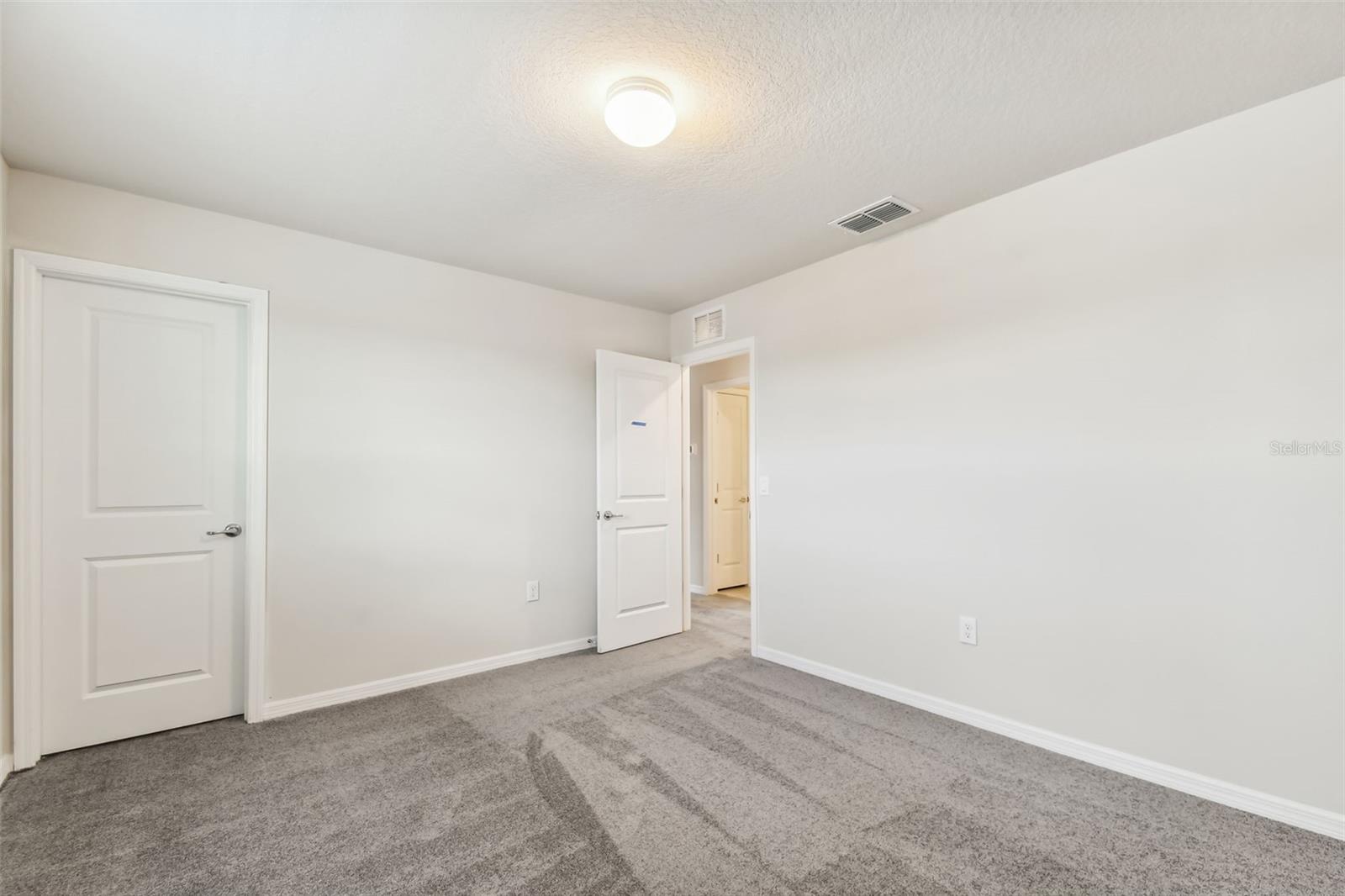 11126 Sycamore Glen Loop Property Photo 20